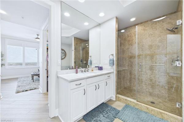 High Point Place, 2090 First St #G2907, Fort Myers, Florida 33901, image 3