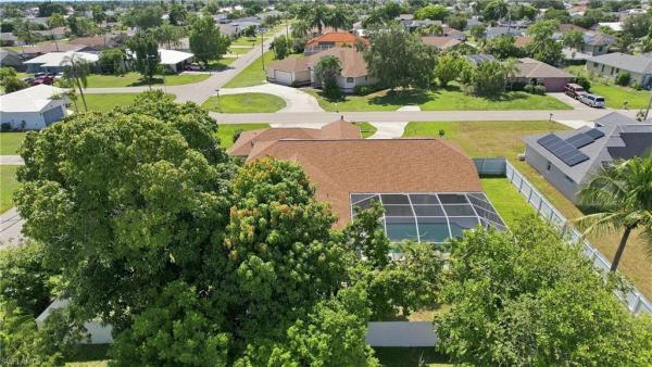 Cape Coral Residential, 1239 23rd Ave, Cape Coral, Florida 33990, image 2