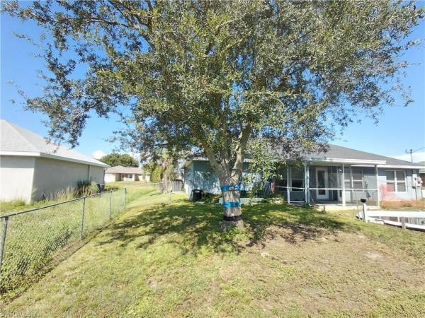 Cape Coral Residential, 2013 13th Pl, Cape Coral, Florida 33909, image 2