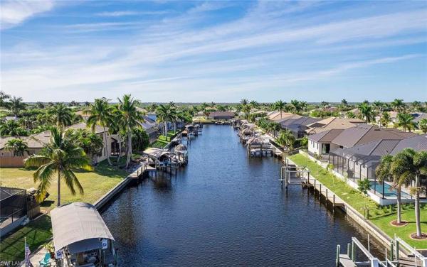 Cape Coral Residential, 2802 Gleason Pkwy, Cape Coral, Florida 33914, image 1