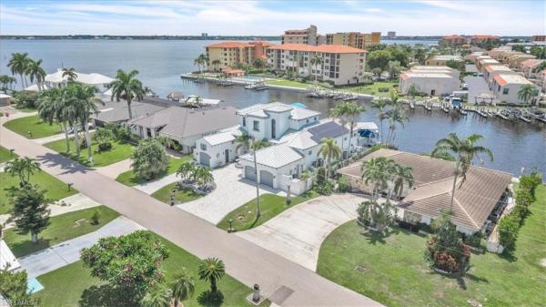 1918 40th St, Cape Coral, Florida 33904, image 1