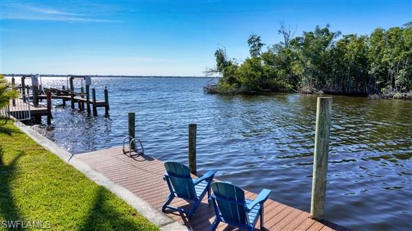 Cape Coral Residential, 2368 Coral Point Dr, Cape Coral, Florida 33990, image 2