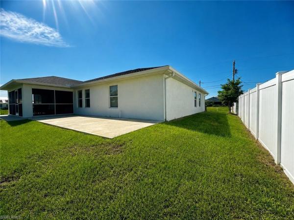 Cape Coral Residential, 2005 3rd Ter, Cape Coral, Florida 33993, image 3
