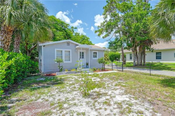 Rosemary Park, 26900 Riverside Dr, Bonita Springs, Florida 34135, image 1