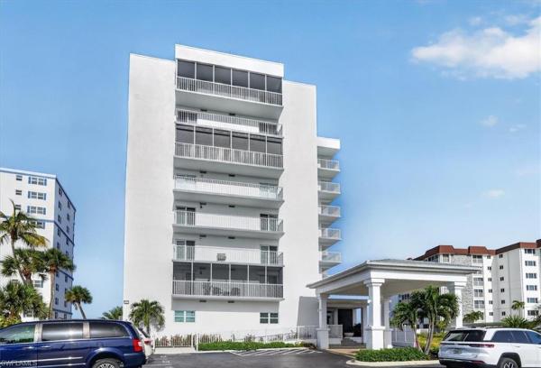 Island Reef Club, 7000 Estero Blvd #205, Fort Myers Beach, Florida 33931, image 1