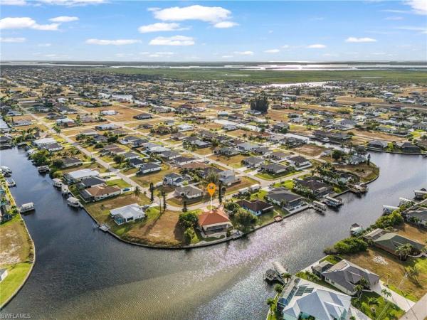 Cape Coral Residential, 3611 14th St, Cape Coral, Florida 33993, image 2