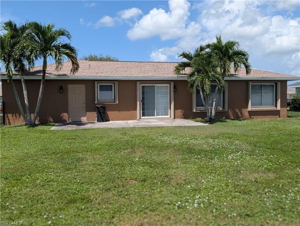 Cape Coral Residential, 2215 8th Ave, Cape Coral, Florida 33990, image 2