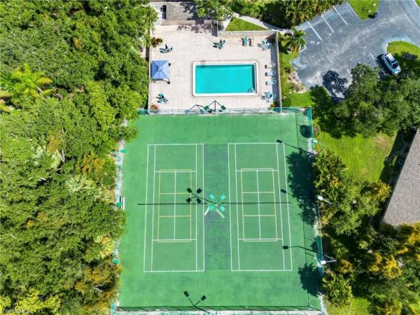 5853 Wyldewood Lakes Ct, Fort Myers, Florida 33919, image 1