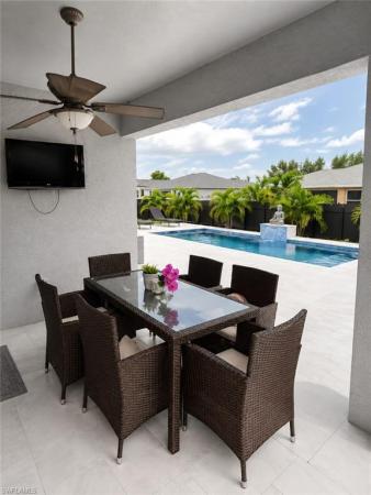 Cape Coral Residential, 1702 W Embers Pkwy, Cape Coral, Florida 33993, image 2