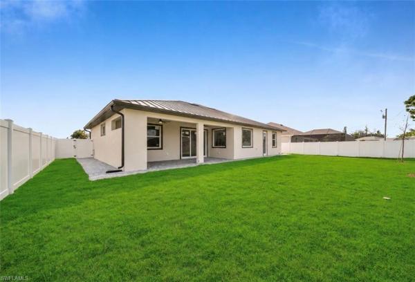 Cape Coral Residential, 427 21st Ter, Cape Coral, Florida 33991, image 3