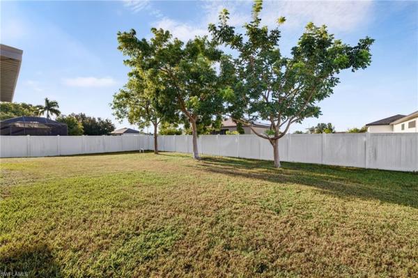 Cape Coral Residential, 228 26th St, Cape Coral, Florida 33909, image 2