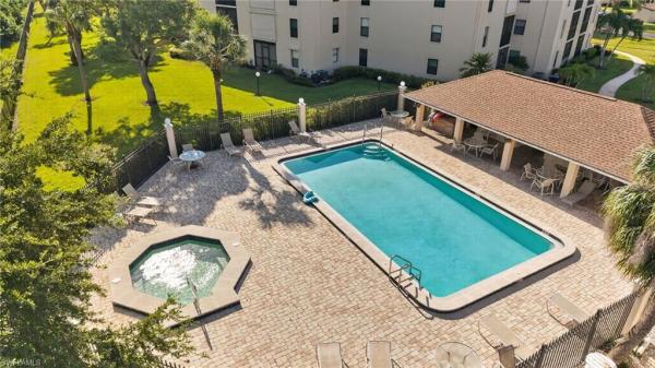 8430 Charter Club Cir #15, Fort Myers, Florida 33919, image 1