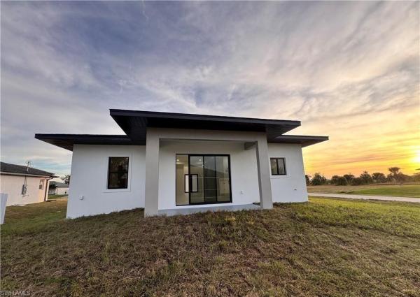 Cape Coral Residential, 1027 W Kismet Pkwy, Cape Coral, Florida 33993, image 3