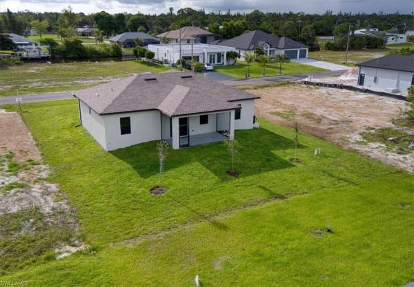 Cape Coral Residential, 3226 41st Ave, Cape Coral, Florida 33993, image 1
