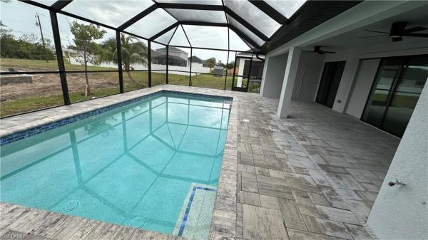 Cape Coral Residential, 3548 Ceitus Pkwy, Cape Coral, Florida 33991, image 1