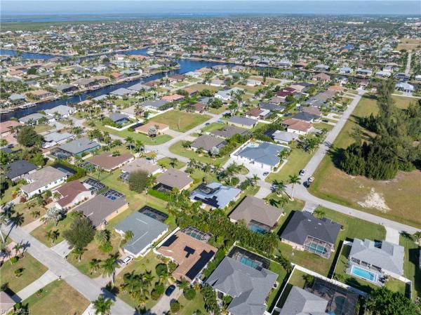 Cape Coral Residential, 2126 47th St, Cape Coral, Florida 33914, image 3
