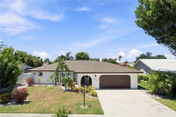 Coronado Moors, 6829 Carmelle Dr, Fort Myers, Florida 33919, image 2