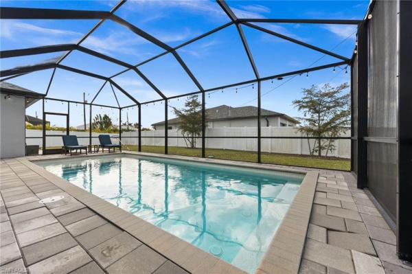 Cape Coral Residential, 1510 4th St, Cape Coral, Florida 33993, image 1