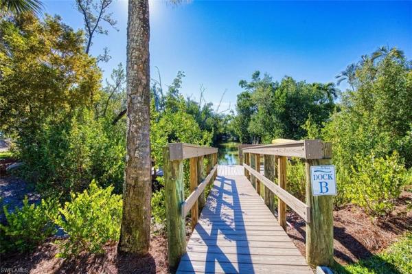 601 Periwinkle Way #D-7, Sanibel, Florida 33957, image 2