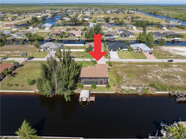 Cape Coral Residential, 1633 39th Ave, Cape Coral, Florida 33993, image 3