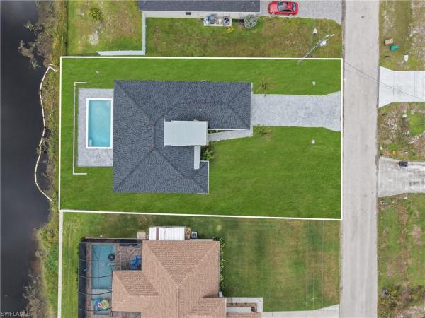 Cape Coral, 2318 30th Ter, Cape Coral, Florida 33993, image 1