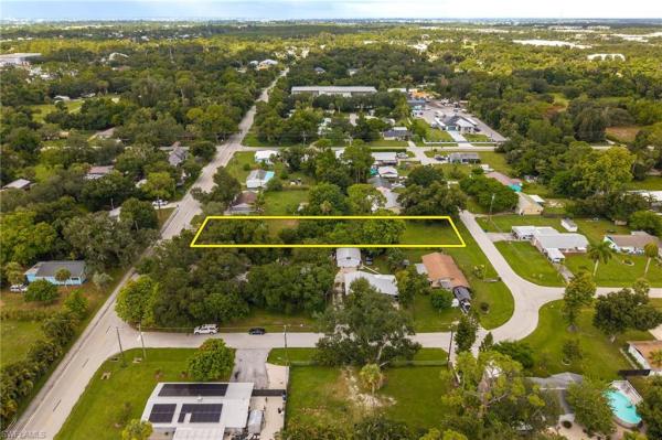 Mariana Heights, 122 Evergreen Rd, North Fort Myers, Florida 33903, image 1