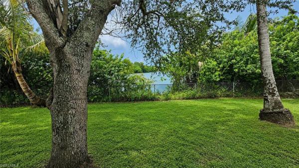 Habitat Village, 2624 Jean Marie Ct, Fort Myers, Florida 33916, image 3