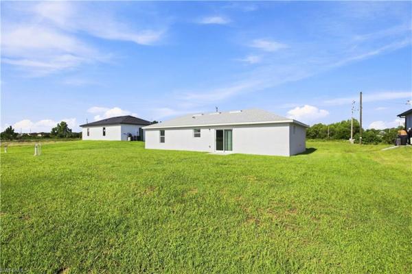 Lehigh Acres, 737 S Ferguson Ave, Lehigh Acres, Florida 33974, image 1