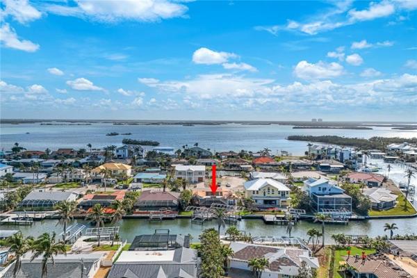 Fairview Isles, 22 Palmview Blvd, Fort Myers Beach, Florida 33931, image 2