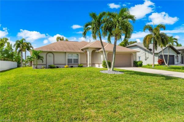 Cape Coral Residential, 1312 28th Ter, Cape Coral, Florida 33914, image 1