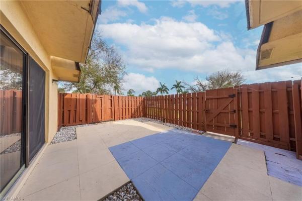 Parkwoods, 1570 Park Meadows Dr #1, Fort Myers, Florida 33907, image 2