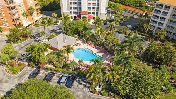 14811 Laguna Dr #202, Fort Myers, Florida 33908, image 2