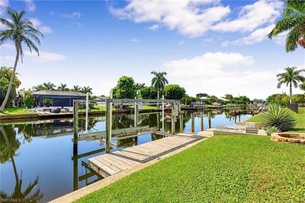 Cape Coral Residential, 4529 1st Ave, Cape Coral, Florida 33904, image 2
