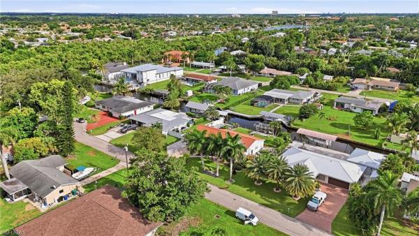 Edgemere Park, 1028 Edgemere Dr, Fort Myers, Florida 33919, image 3