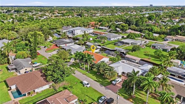 Edgemere Park, 1028 Edgemere Dr, Fort Myers, Florida 33919, image 2