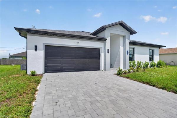 Cape Coral Residential, 1727 12th Ter, Cape Coral, Florida 33909, image 2