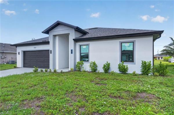 Cape Coral Residential, 1727 12th Ter, Cape Coral, Florida 33909, image 1