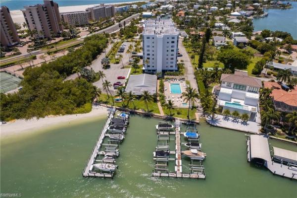 Marina Towers Yacht Club, 8401 Estero Blvd #304, Fort Myers Beach, Florida 33931, image 2