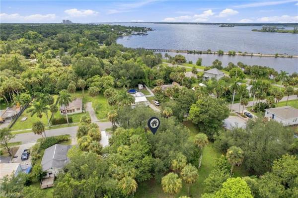 Russell Park, 215 Granada Blvd, Fort Myers, Florida 33905, image 3
