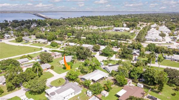 5521 Seville Rd, Fort Myers, Florida 33919, image 1