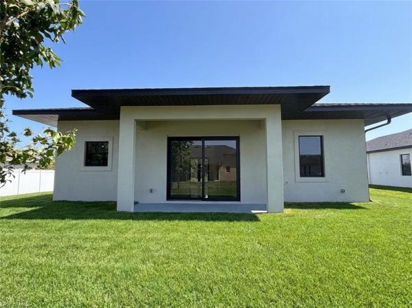 Cape Coral Residential, 2418 25th St, Cape Coral, Florida 33993, image 1