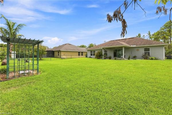 Lehigh Acres, 192 Townsend Ct, Lehigh Acres, Florida 33972, image 1