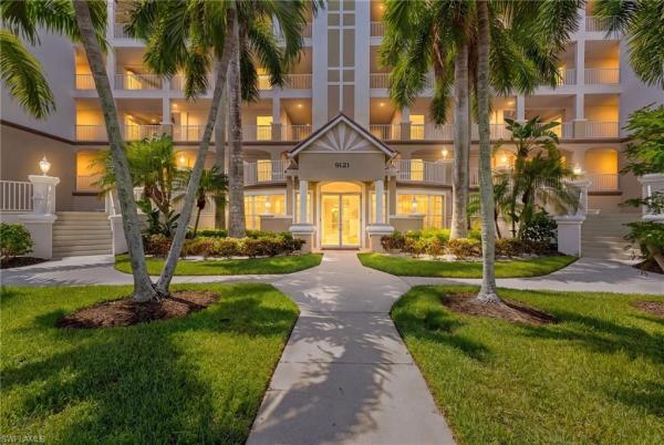 9121 Southmont Cv #302, Fort Myers, Florida 33908, image 1