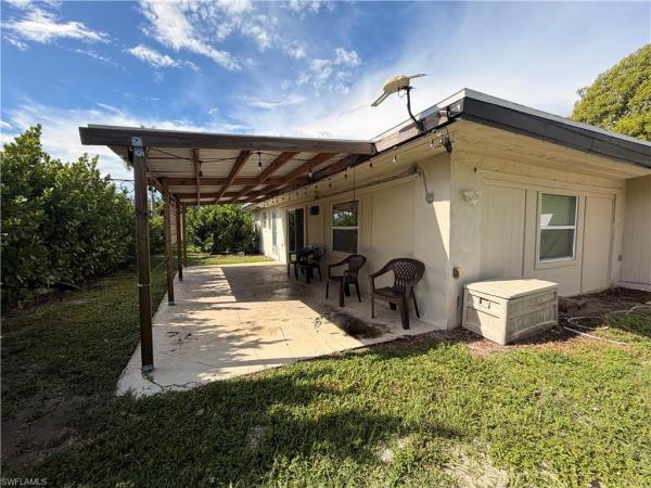 10621 Mcgregor Blvd, Fort Myers, Florida 33919, image 2