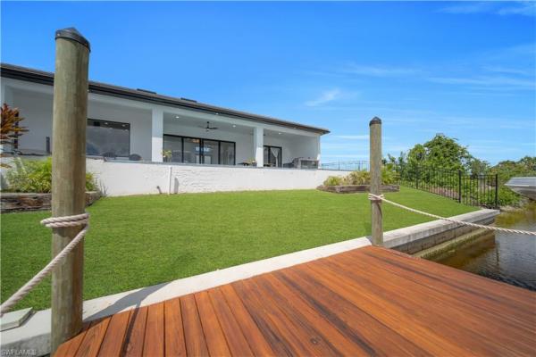 Cape Coral Residential, 3224 Yucatan Pkwy, Cape Coral, Florida 33993, image 1