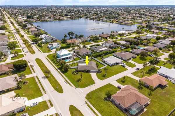 Cape Coral Residential, 404 34th Ter, Cape Coral, Florida 33914, image 1