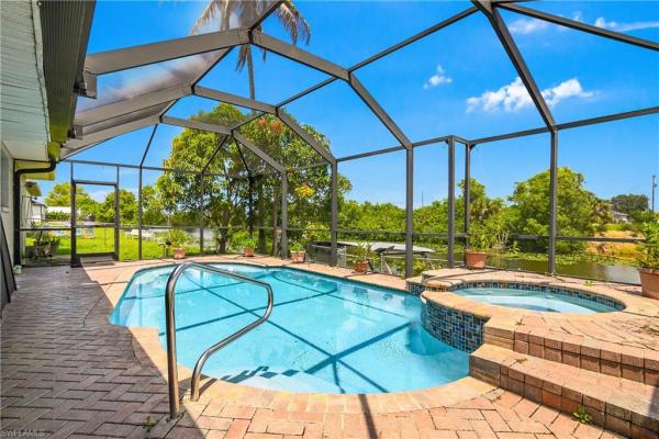 Cape Coral Residential, 1121 11th Ter, Cape Coral, Florida 33909, image 2