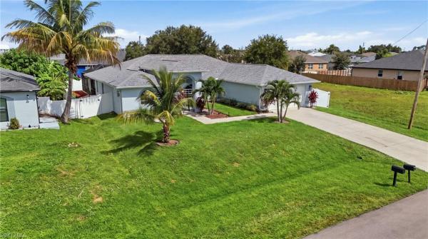 Cape Coral Residential, 413 17th Pl, Cape Coral, Florida 33993, image 1