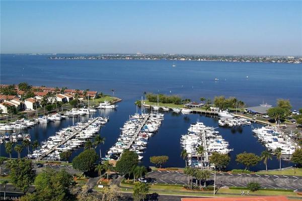 4604 Flagship Dr #103, Fort Myers, Florida 33919, image 2