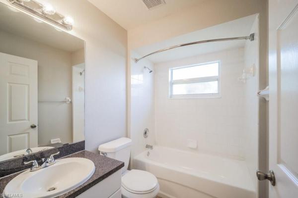 800 8th Pl, Cape Coral, Florida 33991, image 2